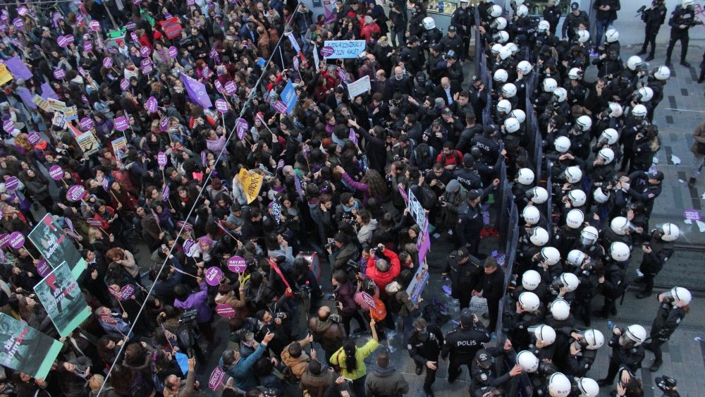 Resistance Under Confinement: Resilience of Protests and their Limits in Authoritarian Turkey