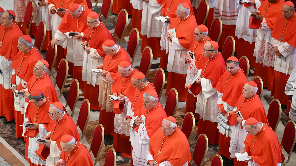 Conclave: Simulação de votação estratégica feita pelo ISCTE aponta para eleição do cardeal de Marselha