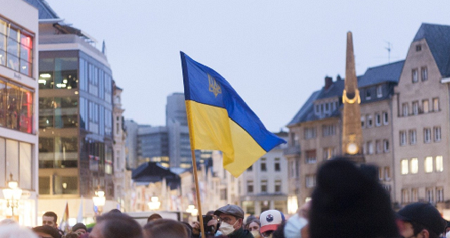 Translating Protest: Networked Diasporas and Transnational Mobilisation in Ukraine’s Euromaidan Protests